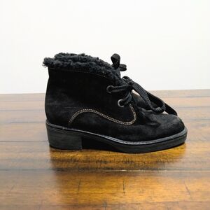 VICINI Black suede fur-lined lace up ankle boots size 37